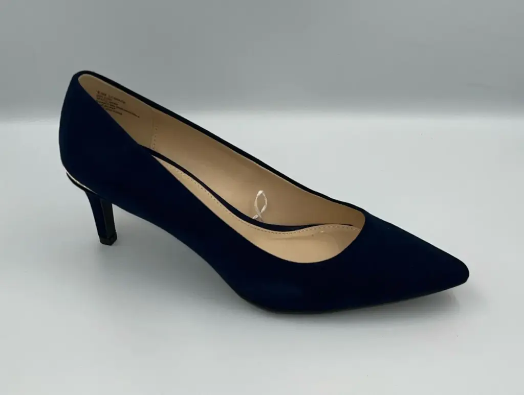 Zapatos De Tacón Cónico Con Punta Puntiaguda Gracie De Liz Claiborne Para Mujer - Azul Marino 9 1/2 Mediano | 198272027778 TRG188552633